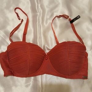 Tahari Bra Size 34C